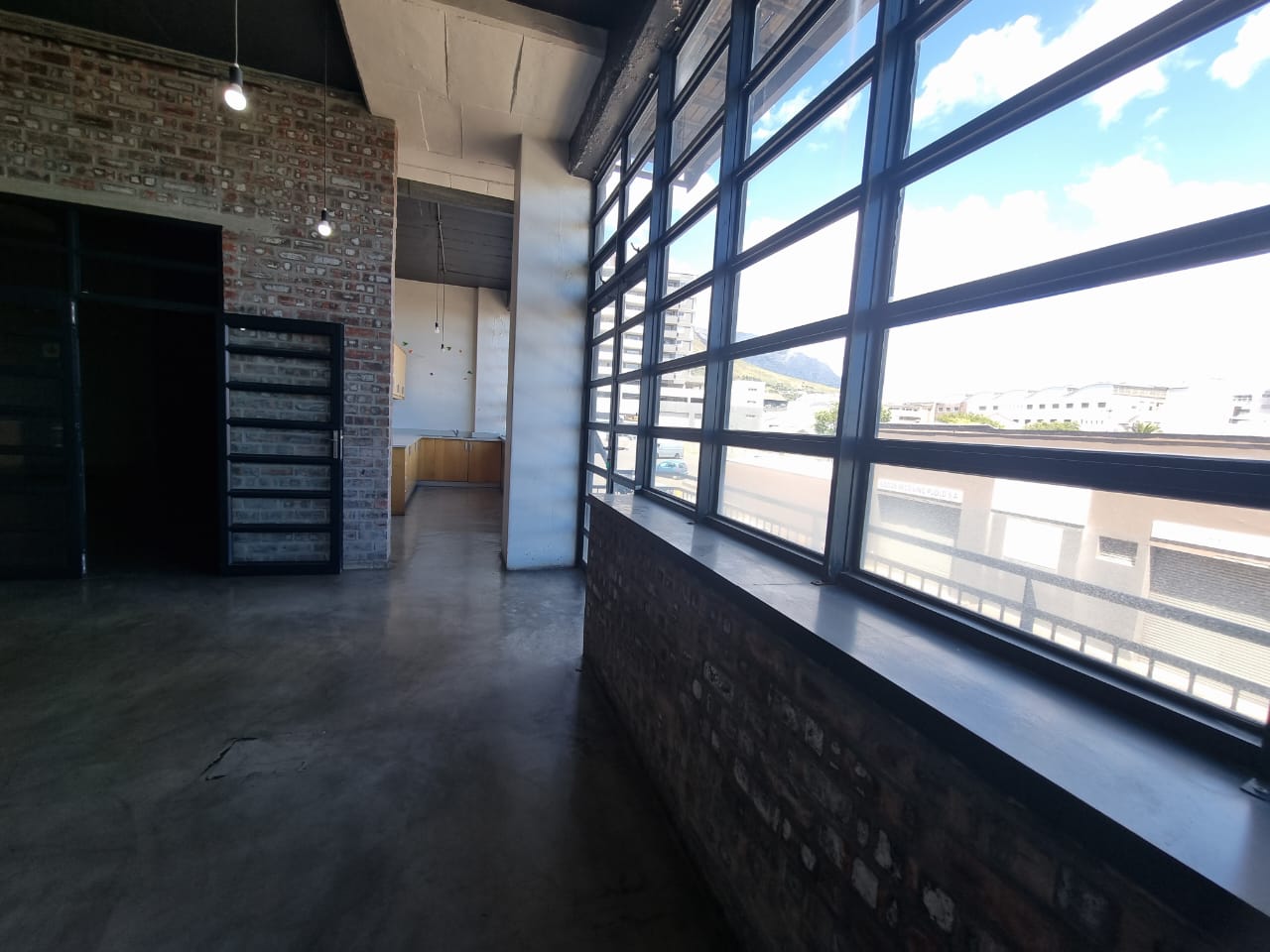 To Let commercial Property for Rent in Salt River Western Cape